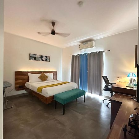 Aura Corporate Suites Bangalore Exterior foto